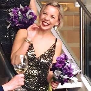 Meet your Posher, Renee